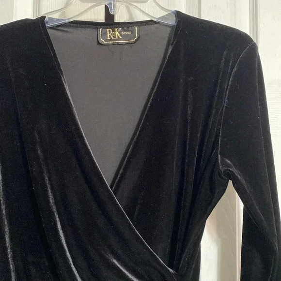 R & K evening black velvet blouse top shirt size medium - Picture 4 of 9